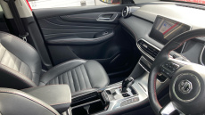 MG Hs 1.5 T-GDI Exclusive 5dr DCT Petrol Hatchback